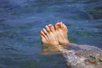 Füsse im Wasser